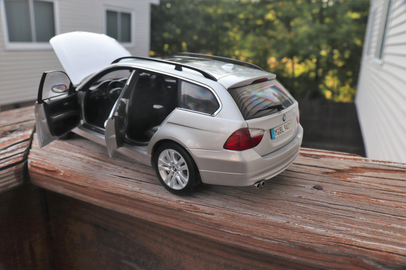 Illustration for article titled Kyosho BMW E91 Touring